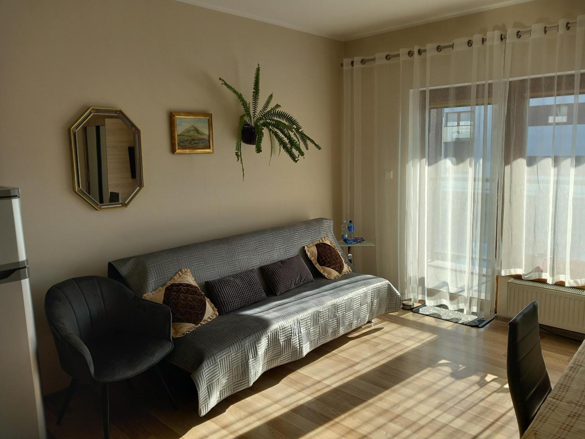 Apartament Jelenia Góra - Cieplice Exterior foto