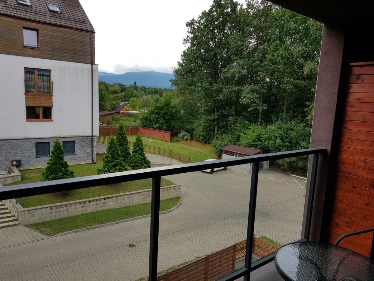Apartament Jelenia Góra - Cieplice Exterior foto